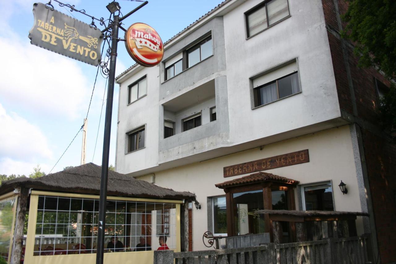 A Taberna De Vento Hotel Lalín Eksteriør billede